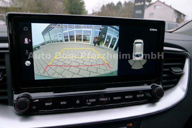 Kia Ceed 1.5T DCT7 SPIRIT /NAVI/UVO/Kamera