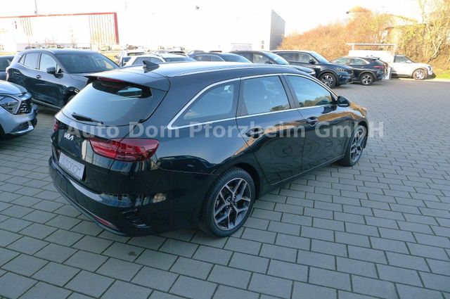 Kia CEED SW 1,5T DCT Spirit /UVO/NAVI/LED