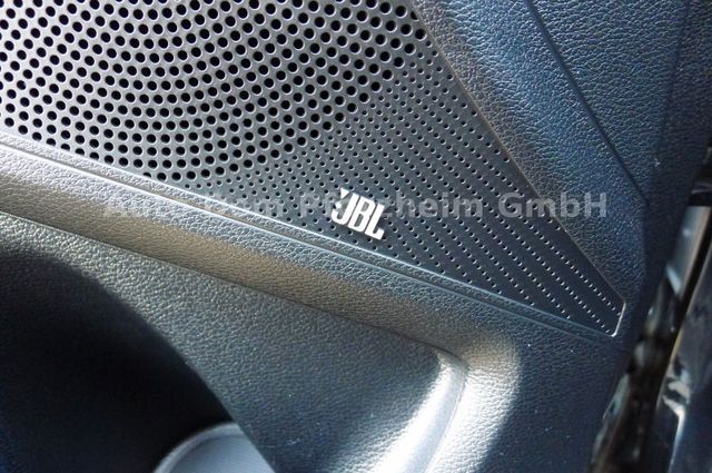 Kia CEED SW 1,5T DCT Spirit /UVO/NAVI