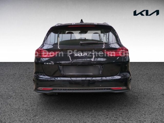 Kia CEED SW 1,5T DCT Spirit /UVO/NAVI