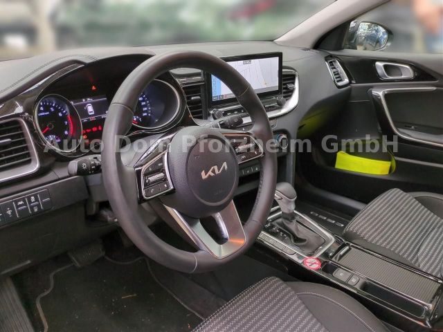 Kia CEED SW 1,5T DCT Spirit /UVO/NAVI