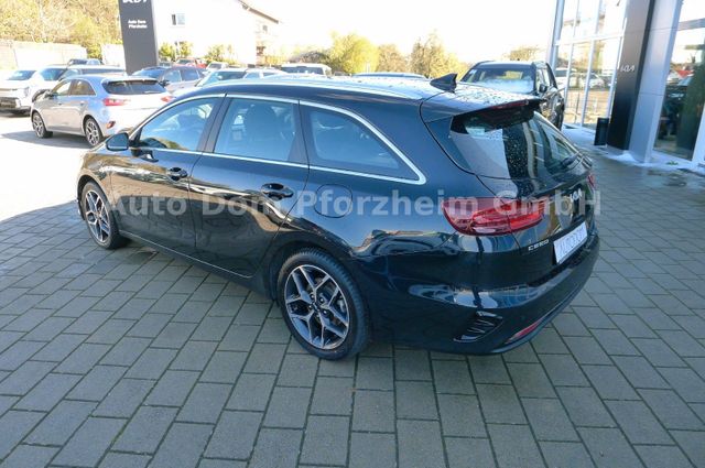 Kia CEED SW 1,5T DCT Spirit /UVO/NAVI