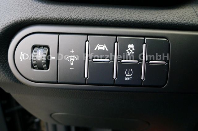 Kia XCeed 1.5 T-GDI DCT Spirit/Navi/Kamera/UVO