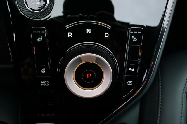 Kia Niro 1.6 HEV Komfort Style