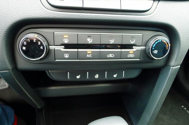 Kia XCeed 1.5 T-GDI DCT Vision /NAVI/UVO/LED