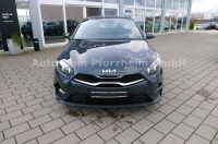 Kia Ceed 1.5T DCT7 SPIRIT /NAVI/Kamera/UVO