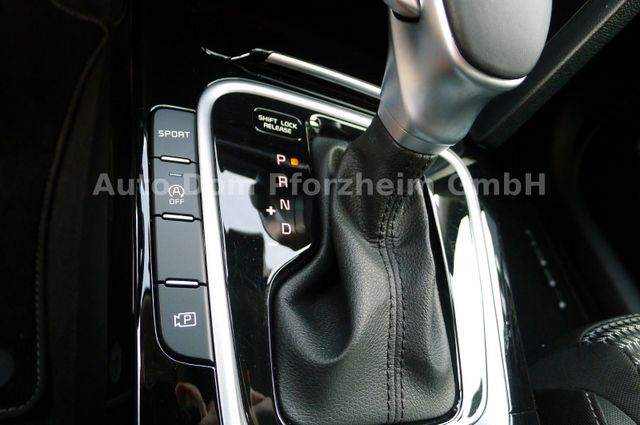 Kia Ceed 1.5T DCT7 SPIRIT /NAVI/Kamera/UVO