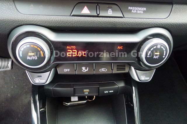 Kia Stonic 1,0T 100 48 V DCT Spirit/LED/TECH