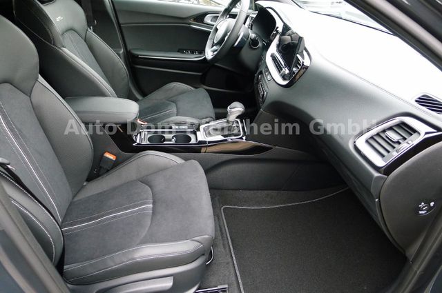 Kia Ceed 1.5T DCT7 GTL TEC LEDER