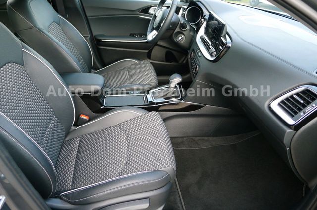 Kia XCeed 1.5 T-GDI DCT Vision + Komfort-Paket/NAVI