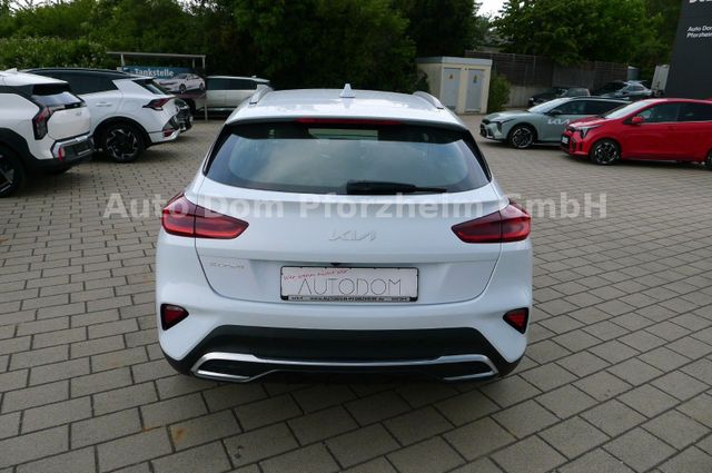 Kia XCeed 1.5 T-GDI DCT Spirit/Navi/UVO/LED
