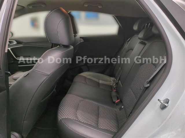 Kia XCeed 1.5 T-GDI DCT Spirit/Navi/UVO/LED