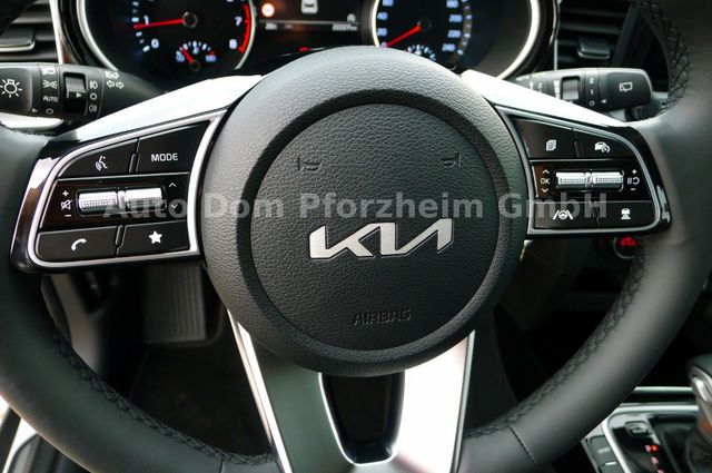 Kia XCeed 1.5 T-GDI DCT Spirit/Navi/UVO/LED