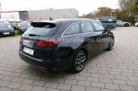 Kia Ceed SW 1.5 T-GDI DCT Spirit