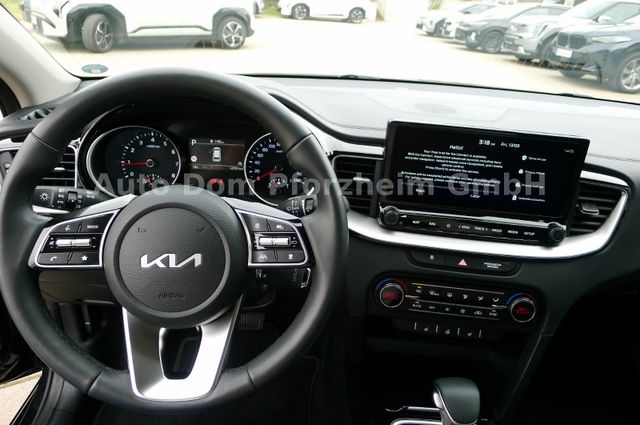 Kia Ceed SW 1.5 T-GDI DCT Spirit