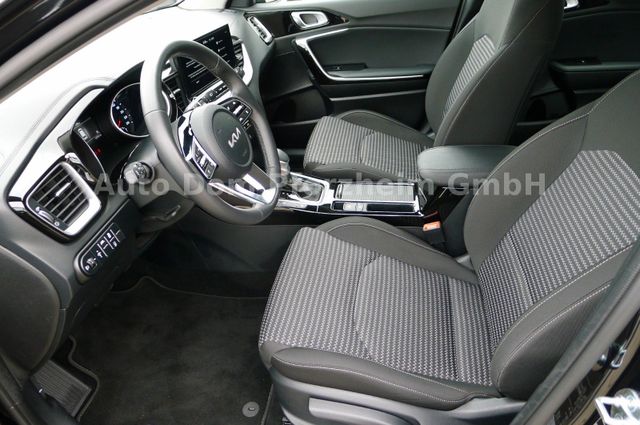 Kia Ceed SW 1.5 T-GDI DCT Spirit