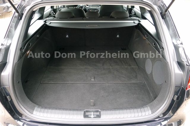 Kia Ceed SW 1.5 T-GDI DCT Spirit