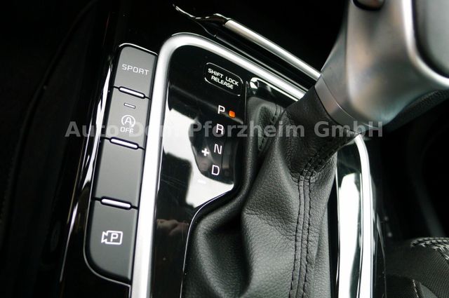 Kia Ceed SW 1.5 T-GDI DCT Spirit