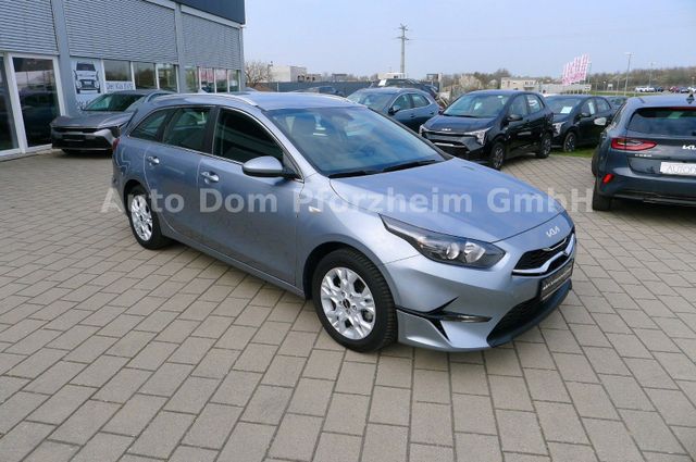 Kia Ceed SW 1.5T DCT Vision / Komfort+