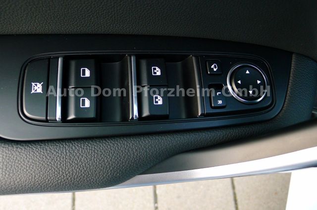 Kia Ceed SW 1.5 T-GDI DCT Spirit/LED/NAVI