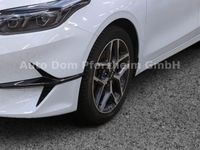 Kia Ceed 1.5T DCT7 SPIRIT /NAVI/UVO/LED