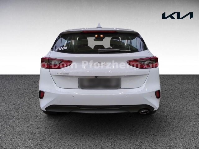 Kia Ceed 1.5T DCT7 SPIRIT /NAVI/UVO/LED