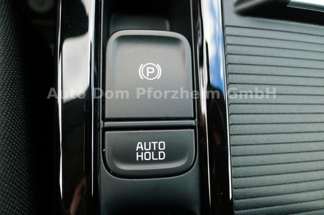 Kia CEED SW 1,5T DCT Spirit /UVO/NAVI/LED