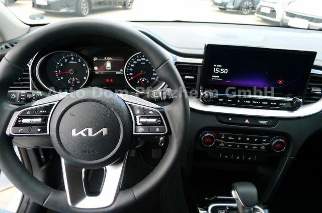 Kia CEED SW 1,5T DCT Spirit /UVO/NAVI/LED
