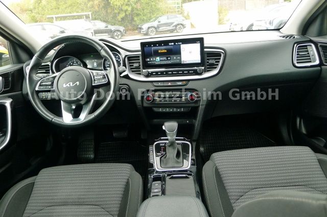 Kia CEED SW 1,5T DCT Spirit /Techno/LED/UVO