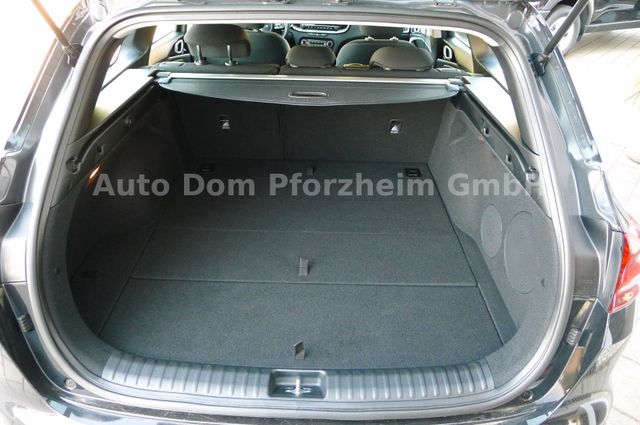 Kia CEED SW 1,5T DCT Spirit /UVO/NAVI/LED