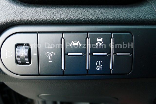 Kia CEED SW 1,5T DCT Spirit /UVO/NAVI/LED