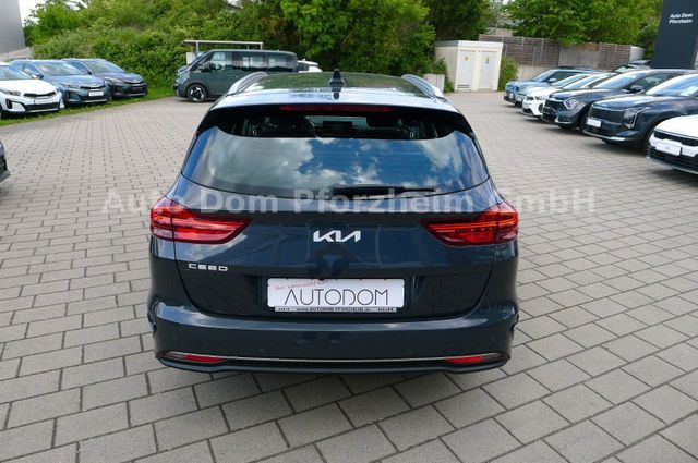 Kia Ceed SW 1.5T DCT Vision / Komfort+