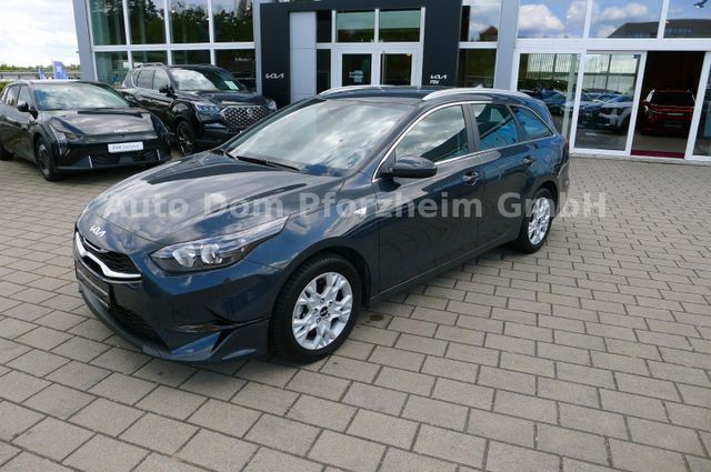 Kia Ceed SW 1.5T DCT Vision / Komfort+