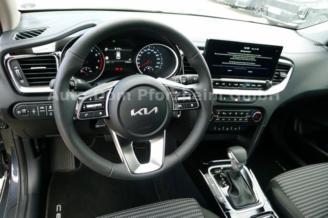 Kia Ceed SW 1.5T DCT Vision / Komfort+