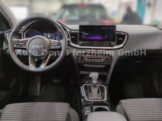 Kia Ceed SW 1.5T DCT Vision / Komfort+