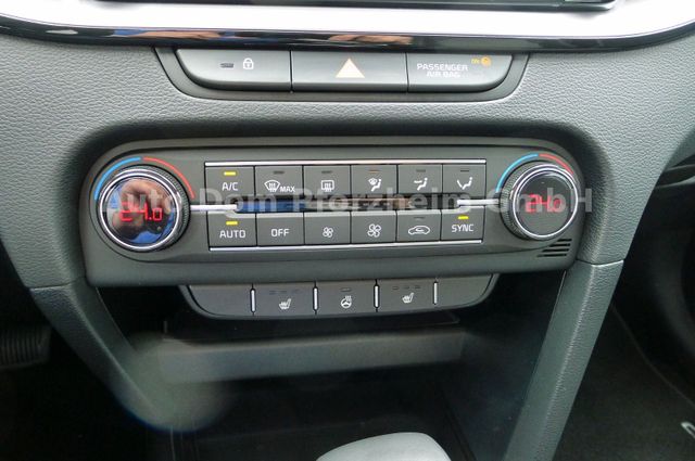 Kia Ceed SW 1.5T DCT Vision / Komfort+