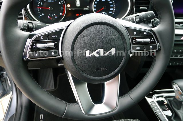 Kia Ceed SW 1.5T DCT Vision / Komfort+