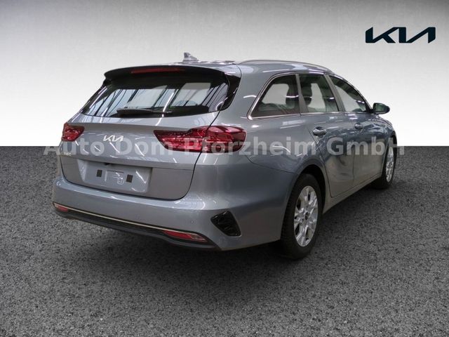 Kia Ceed SW 1.5T DCT Vision / Komfort+