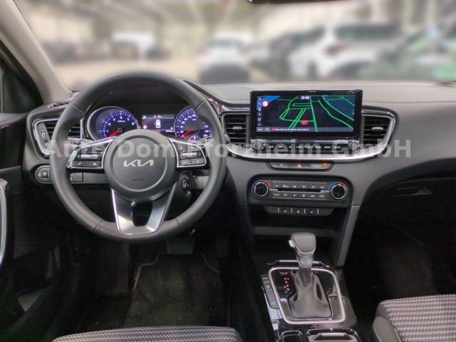 Kia Ceed SW 1.5T DCT Vision / Komfort+