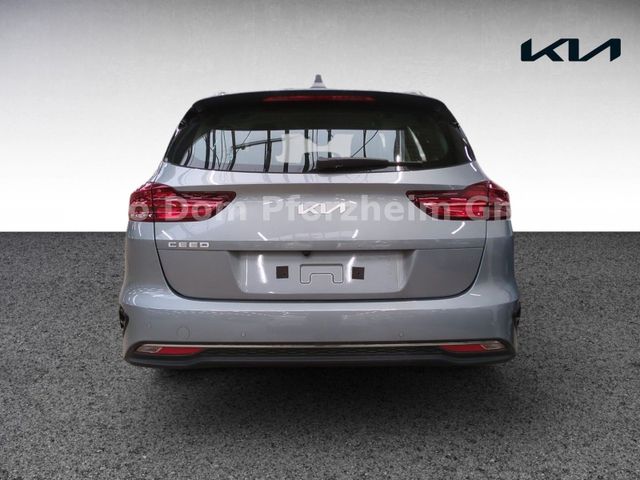 Kia Ceed SW 1.5T DCT Vision / Komfort+