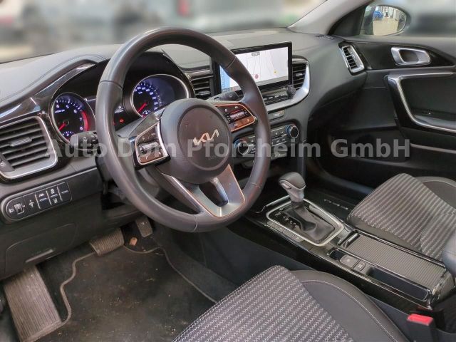 Kia CEED SW 1,5T DCT Spirit /UVO/NAVI