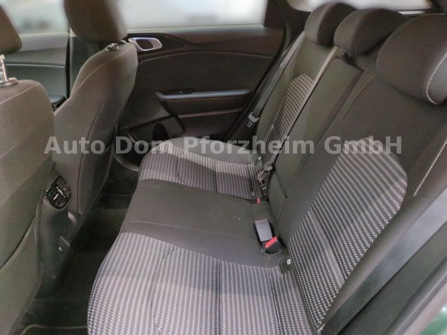 Kia CEED SW 1,5T DCT Spirit /UVO/NAVI