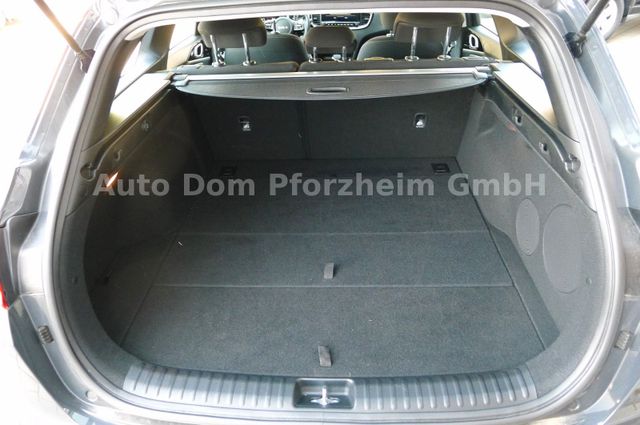 Kia Ceed SW 1.5 T-GDI DCT SPIRIT/Navi/UVO/JBL-Sound