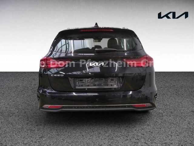 Kia Ceed SW 1.5 T-GDI DCT SPIRIT/Navi/UVO/JBL-Sound
