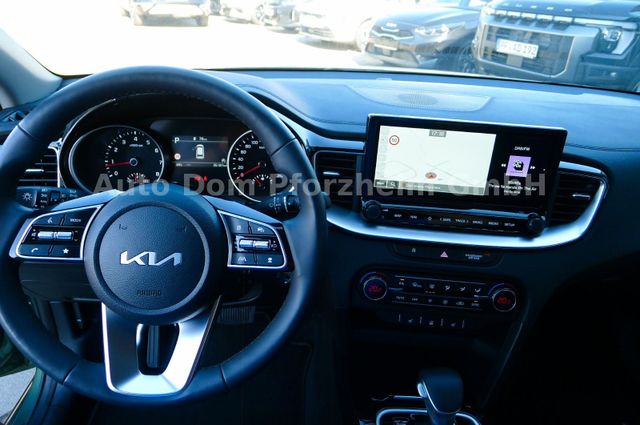 Kia CEED SW 1,5T DCT Spirit /UVO/NAVI