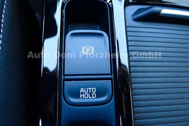 Kia CEED SW 1,5T DCT Spirit /UVO/NAVI