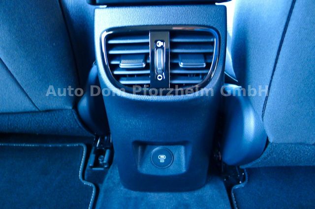 Kia CEED SW 1,5T DCT Spirit /UVO/NAVI