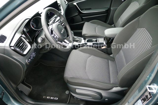 Kia Ceed 1.5T DCT7 SPIRIT /NAVI/UVO/LED