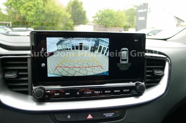 Kia Ceed 1.5T DCT7 SPIRIT /NAVI/UVO/LED