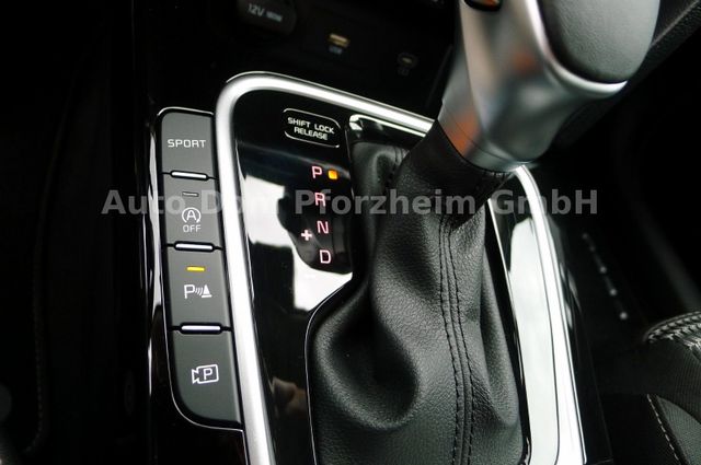 Kia CEED SW 1,5T DCT Spirit /Techno/UVO/NAVI